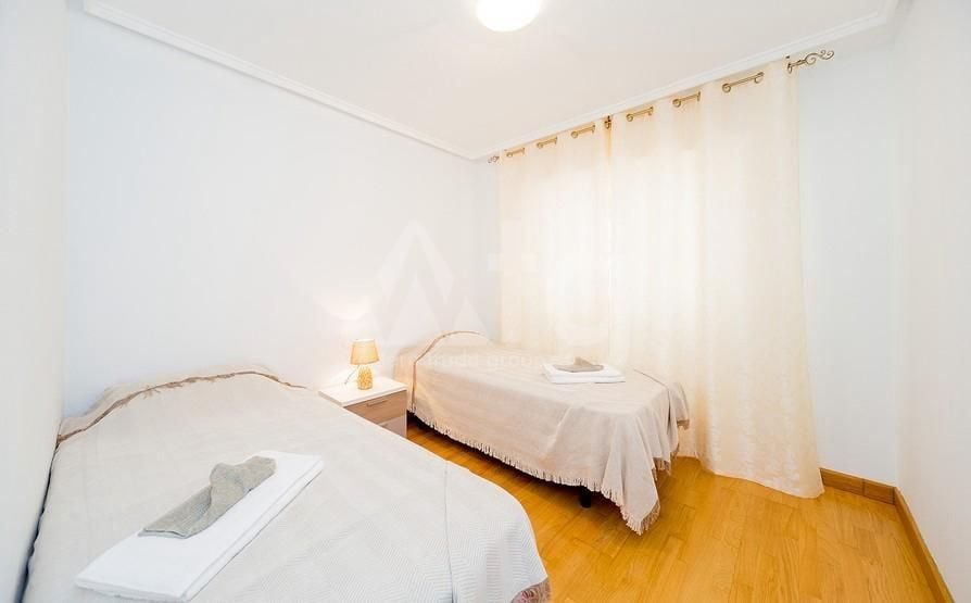 2 bedroom Apartment in Torrevieja - AG152510 - Photo - 10