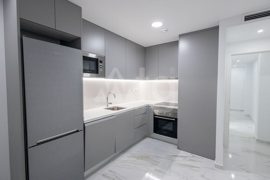2 bedroom Apartment in Torrevieja - AG152525 - Photo - 3