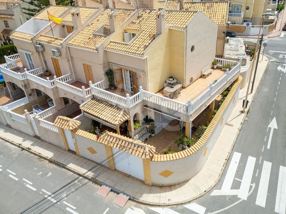 4 bedroom Villa in Torrevieja - AG152531 - Photo - 1