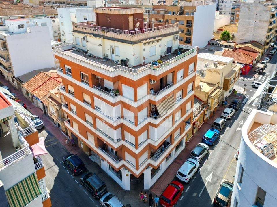 Appartement de 3 chambres à Torrevieja - AG152538 - Photo - 1