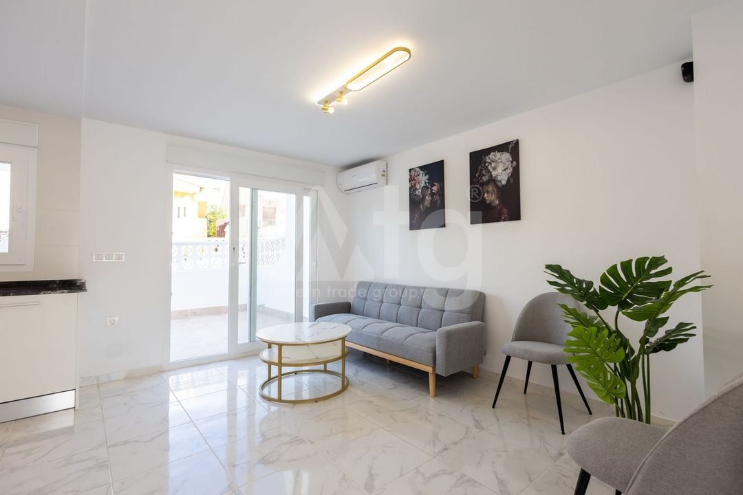 Vilă cu 3 dormitoare în Torrevieja - AG152550 - Imagini - 6