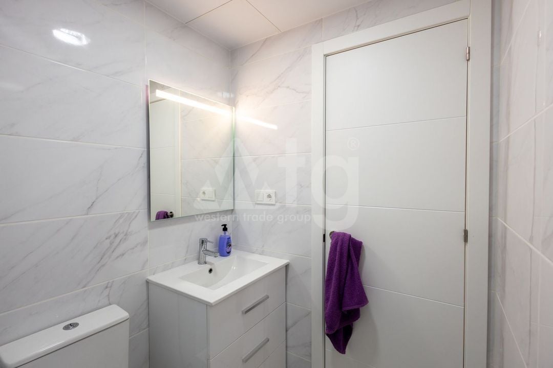 Vilă cu 3 dormitoare în Torrevieja - AG152550 - Imagini - 10