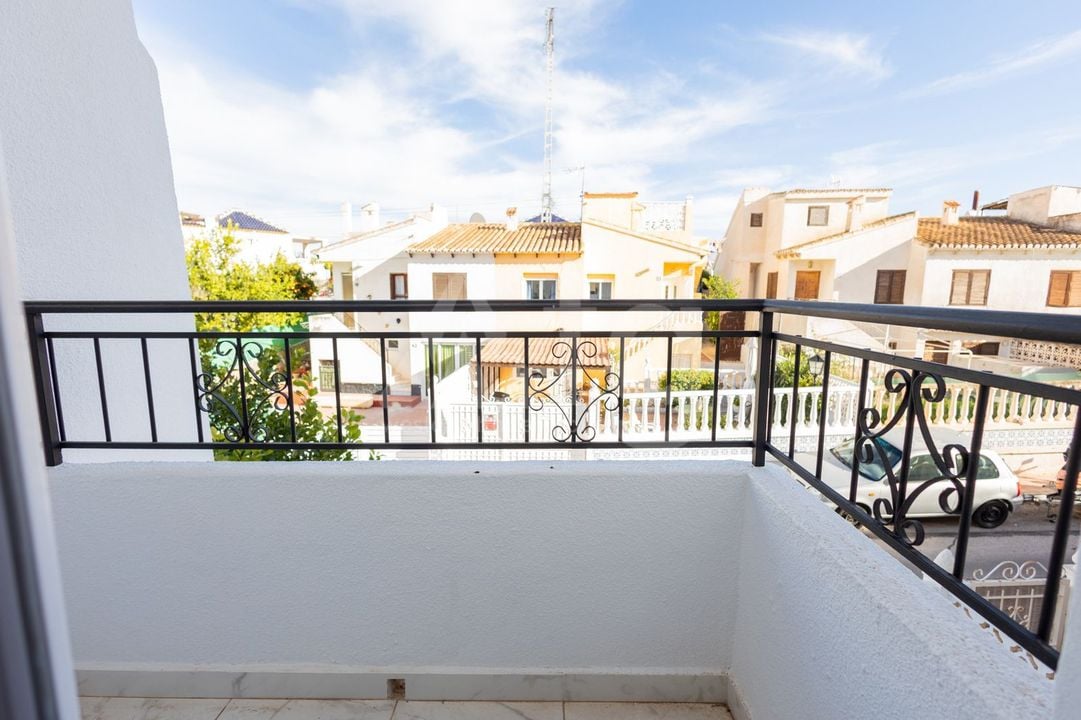 Vilă cu 3 dormitoare în Torrevieja - AG152550 - Imagini - 15