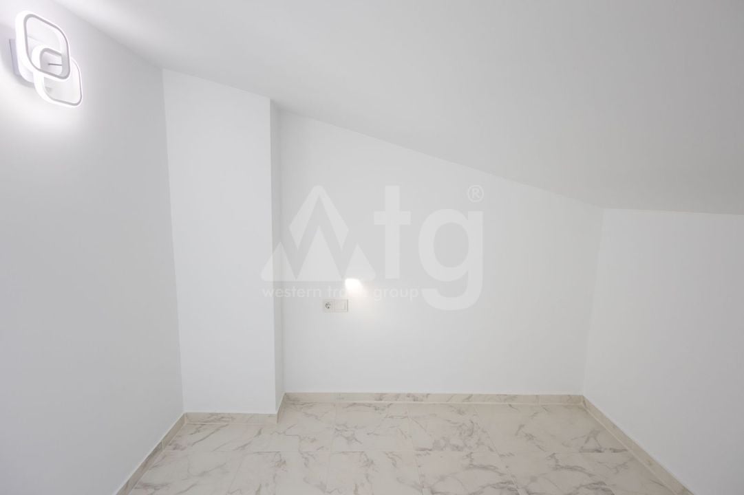 Vilă cu 3 dormitoare în Torrevieja - AG152550 - Imagini - 21