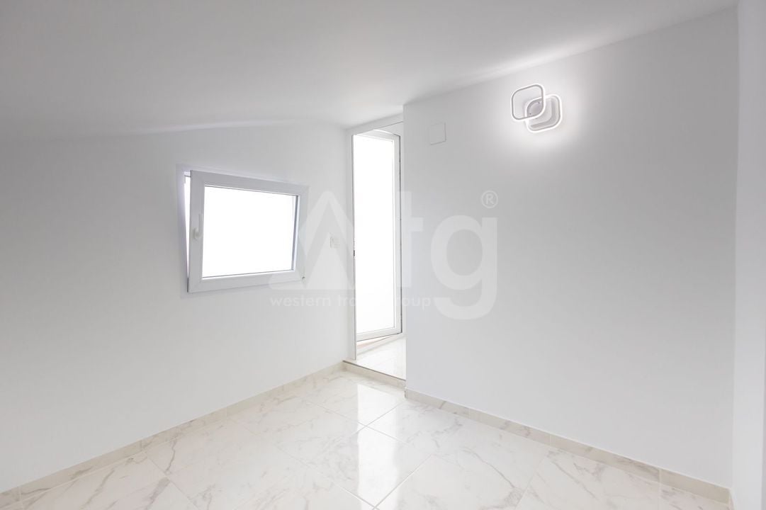 Vilă cu 3 dormitoare în Torrevieja - AG152550 - Imagini - 22