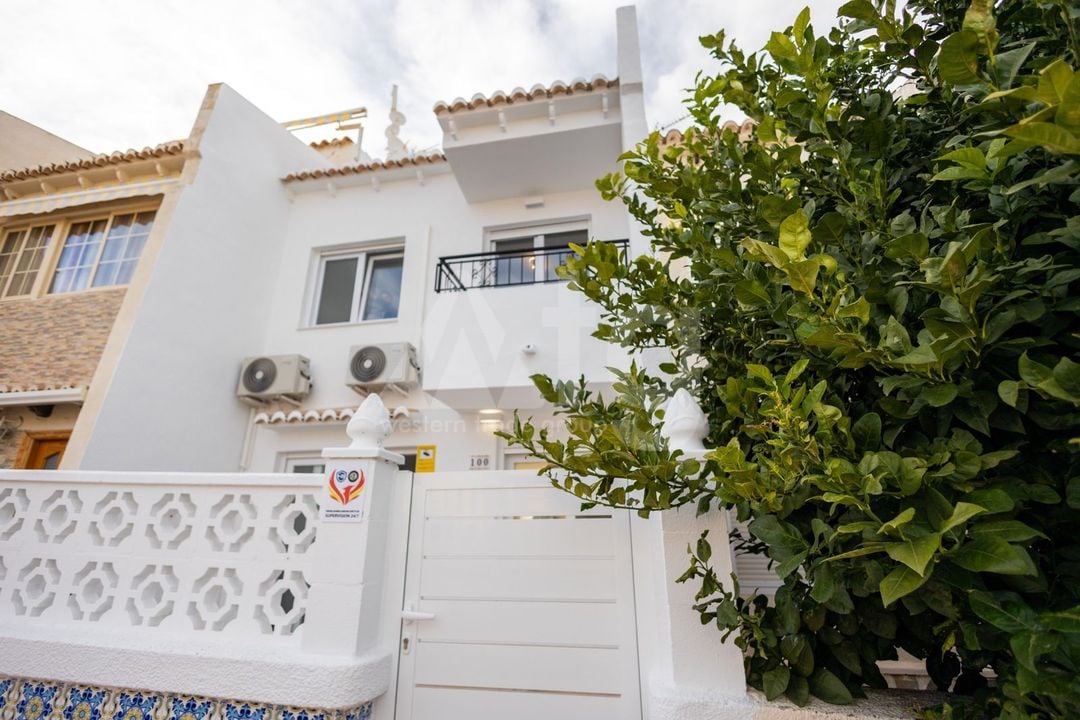 Vilă cu 3 dormitoare în Torrevieja - AG152550 - Imagini - 1