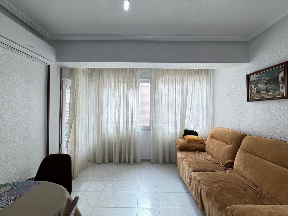 3 bedroom Apartment in Torrevieja - AG152607 - Photo - 4