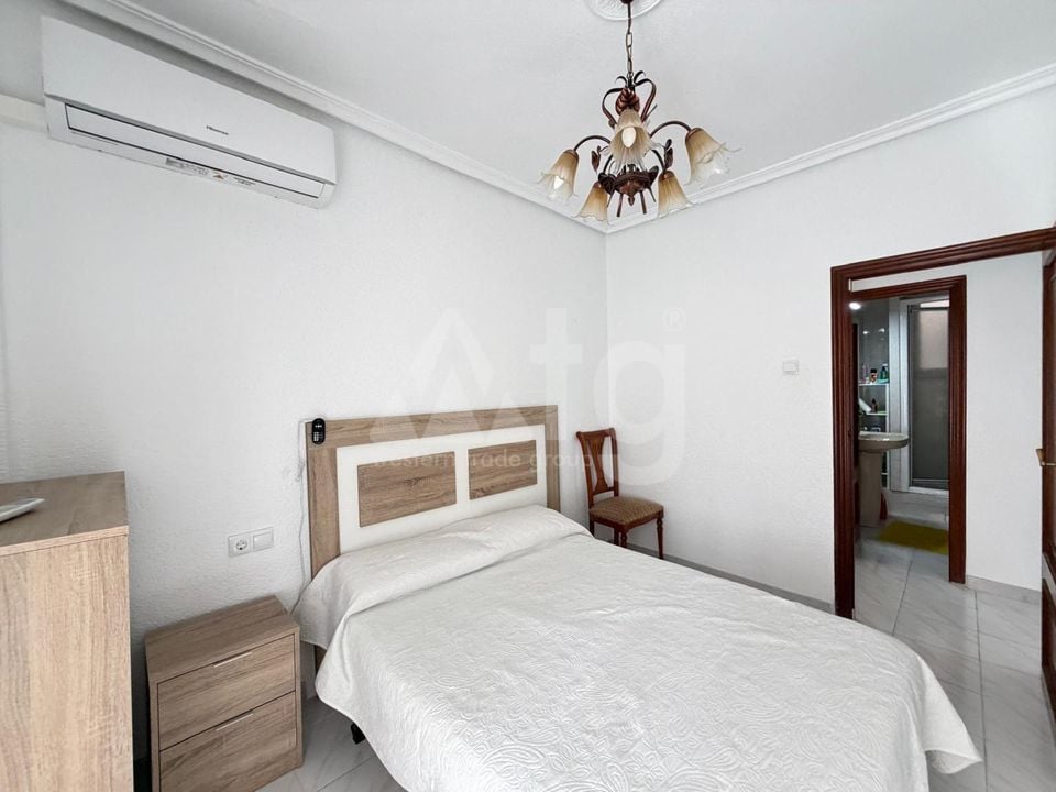 3 bedroom Apartment in Torrevieja - AG152607 - Photo - 13