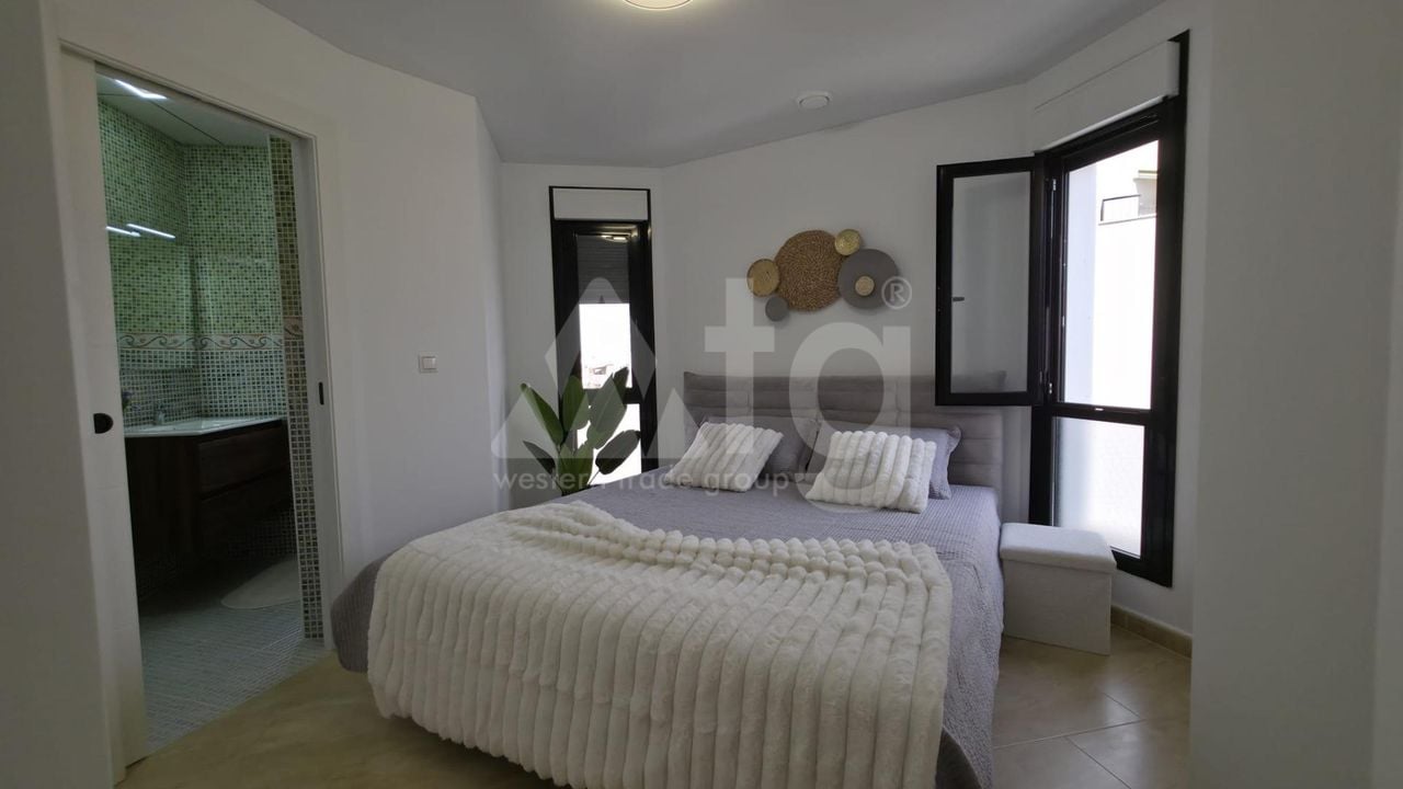 Appartement de 3 chambres à Torrevieja - AG152628 - Photo - 12