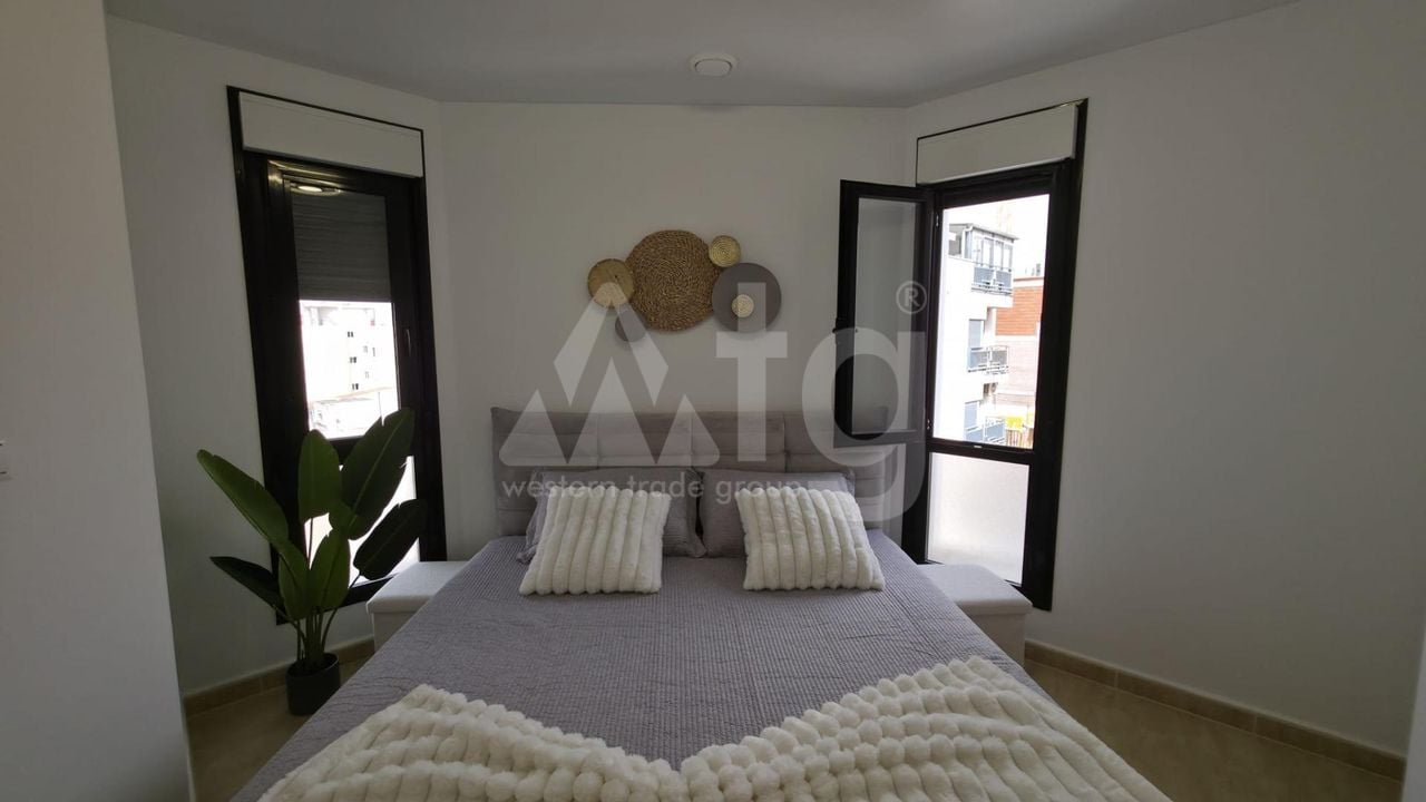 Appartement de 3 chambres à Torrevieja - AG152628 - Photo - 11