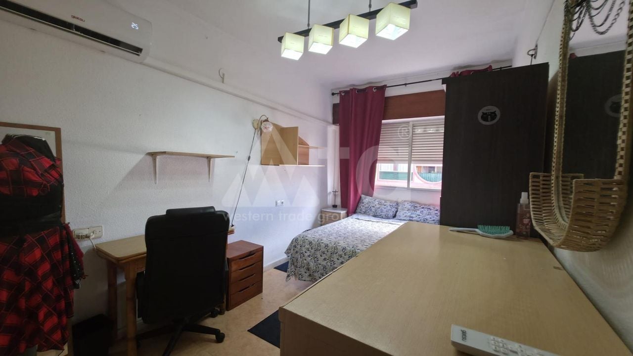 3 bedroom Apartment in Torrevieja - AG152634 - Photo - 13