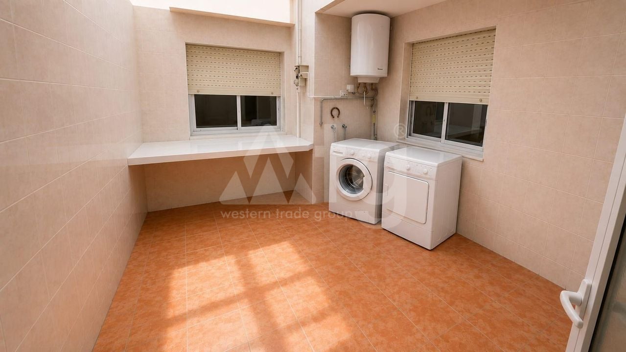 4 bedroom Apartment in Alicante - AG152661 - Photo - 9