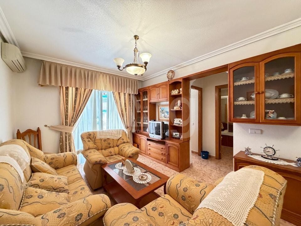 Appartement de 3 chambres à Torrevieja - AG152682 - Photo - 1