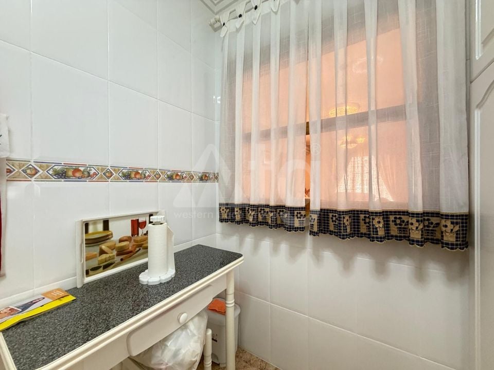 Appartement de 3 chambres à Torrevieja - AG152682 - Photo - 12