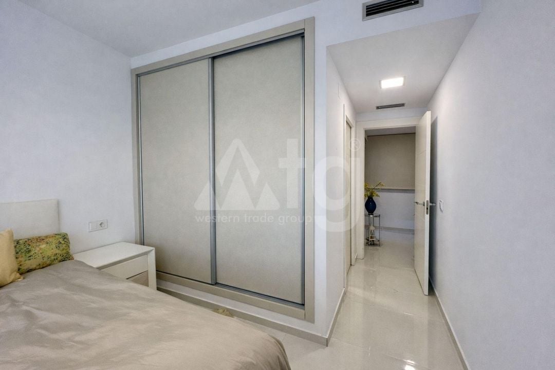 4 bedroom Villa in Villamartin - AG152702 - Photo - 16
