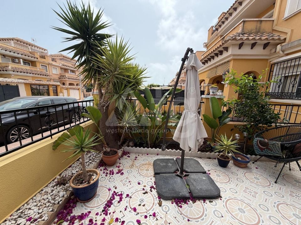 3 bedroom Townhouse in Torrevieja - AG152716 - Photo - 2