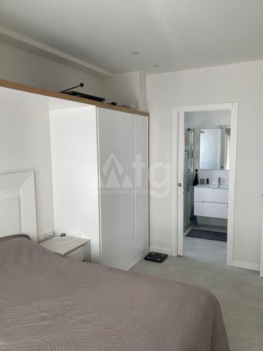 2 bedroom Apartment in Orihuela Costa - AG152774 - Photo - 18