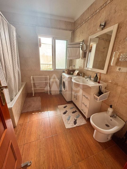 2 Schlafzimmer Doppelhaus in Torrevieja - AG152808 - Foto - 13