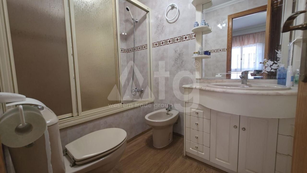 Appartement de 3 chambres à Torrevieja - AG152820 - Photo - 15