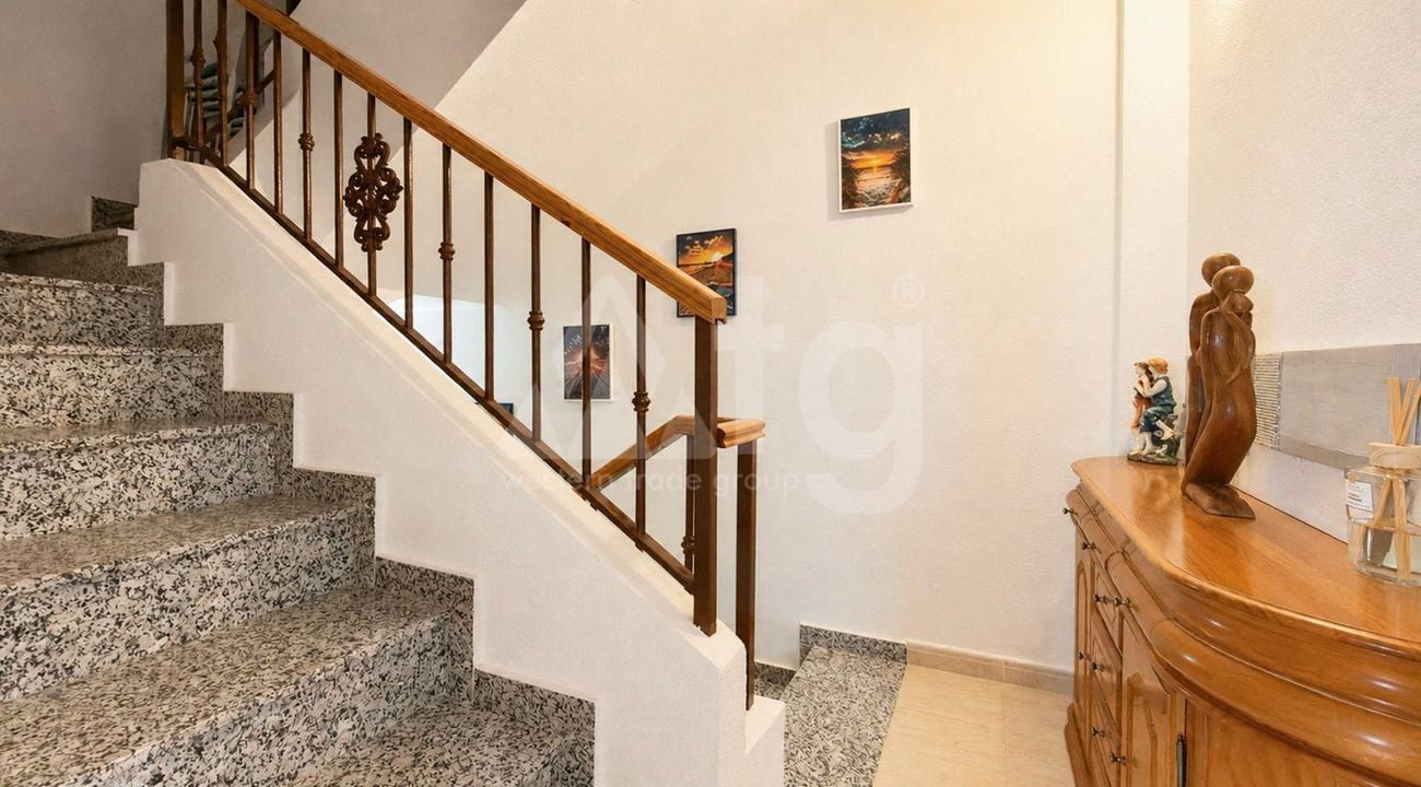 4 bedroom Townhouse in Rojales - AG152846 - Photo - 17