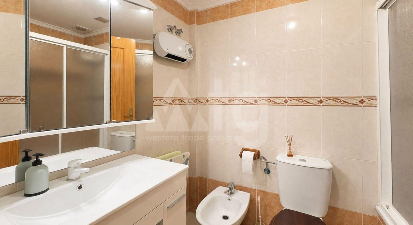 4 bedroom Townhouse in Rojales - AG152846 - Photo - 15