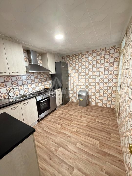 Appartement de 3 chambres à Torrevieja - AG152857 - Photo - 4