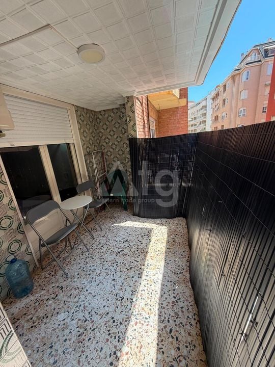 Appartement de 3 chambres à Torrevieja - AG152857 - Photo - 12
