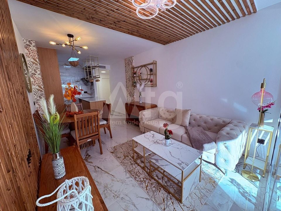Appartement de 2 chambres à Torrevieja - AG152860 - Photo - 3