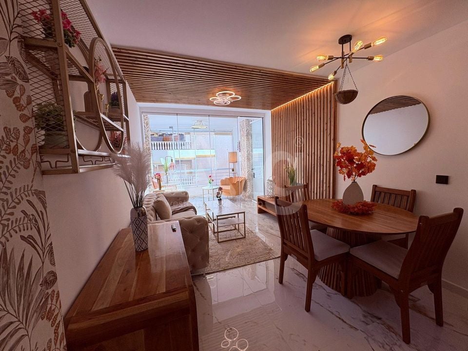 Appartement de 2 chambres à Torrevieja - AG152860 - Photo - 1