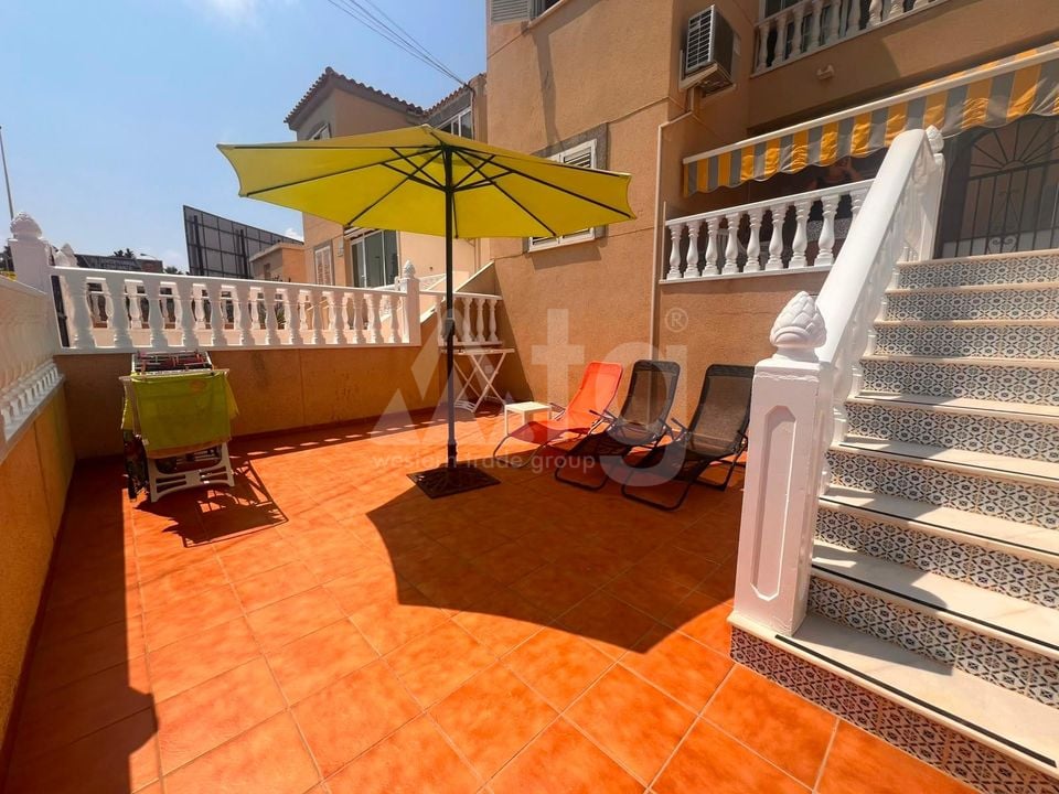 Bungalow de 2 chambres à Torrevieja - AG152864 - Photo - 3