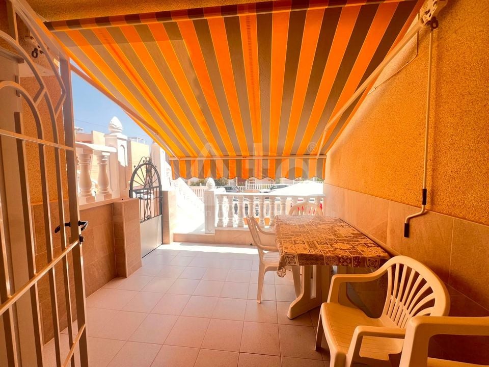 Bungalow de 2 chambres à Torrevieja - AG152864 - Photo - 4