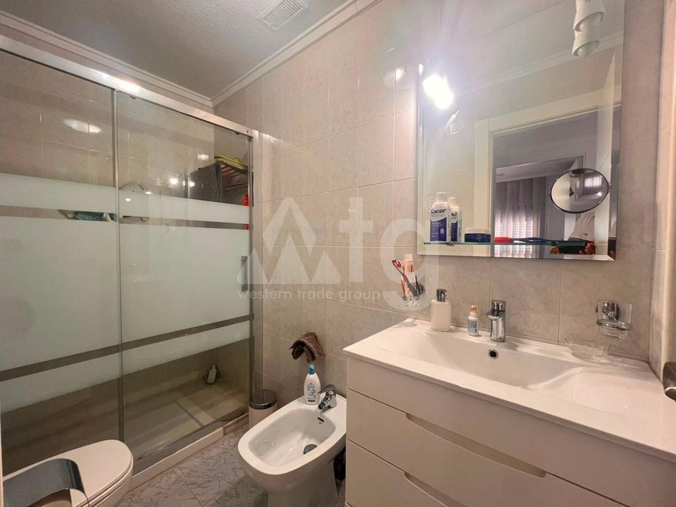 Bungalow de 2 chambres à Torrevieja - AG152864 - Photo - 12
