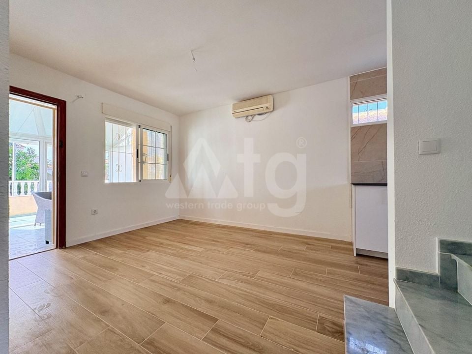 4 bedroom Villa in Torrevieja - AG152883 - Photo - 5