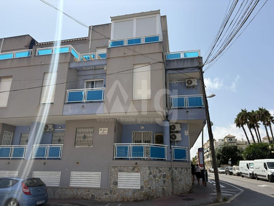 Appartement de 2 chambres à Torrevieja - SV152933 - Photo - 2