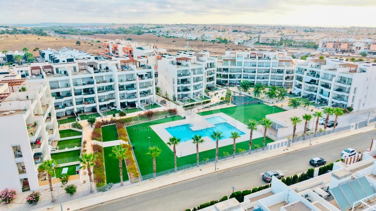 2 bedroom Apartment in Orihuela Costa - BCH152965 - Photo - 1