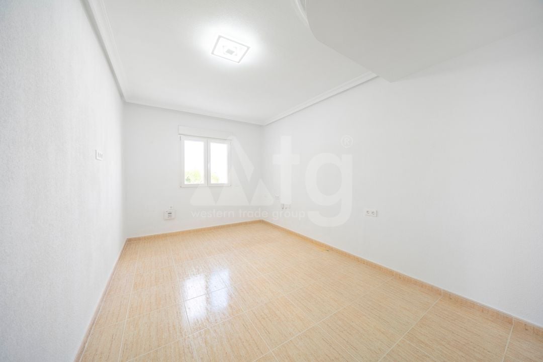 4 bedroom Villa in Orihuela Costa - CBB153017 - Photo - 21