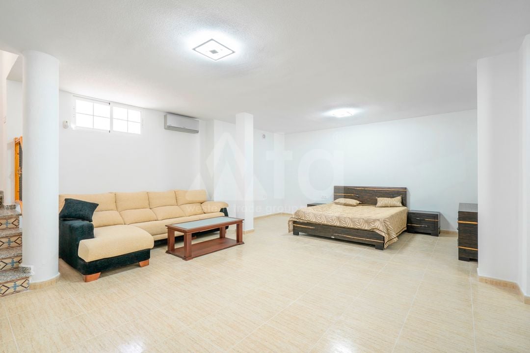 4 bedroom Villa in Orihuela Costa - CBB153017 - Photo - 9