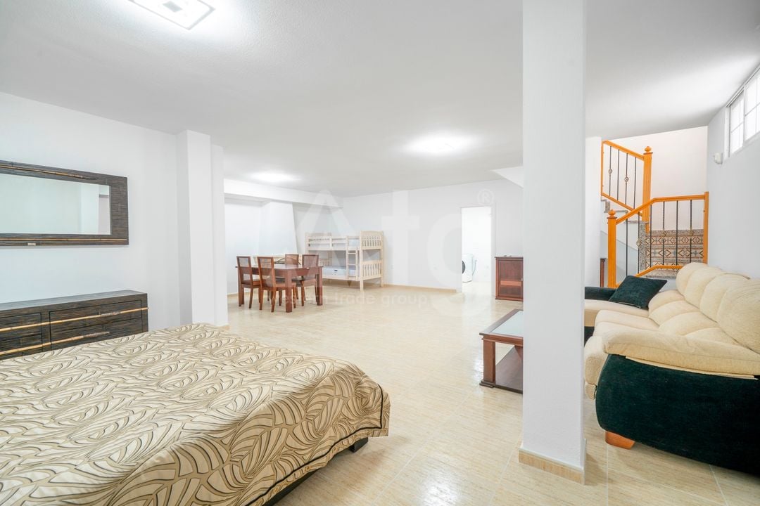 4 bedroom Villa in Orihuela Costa - CBB153017 - Photo - 10