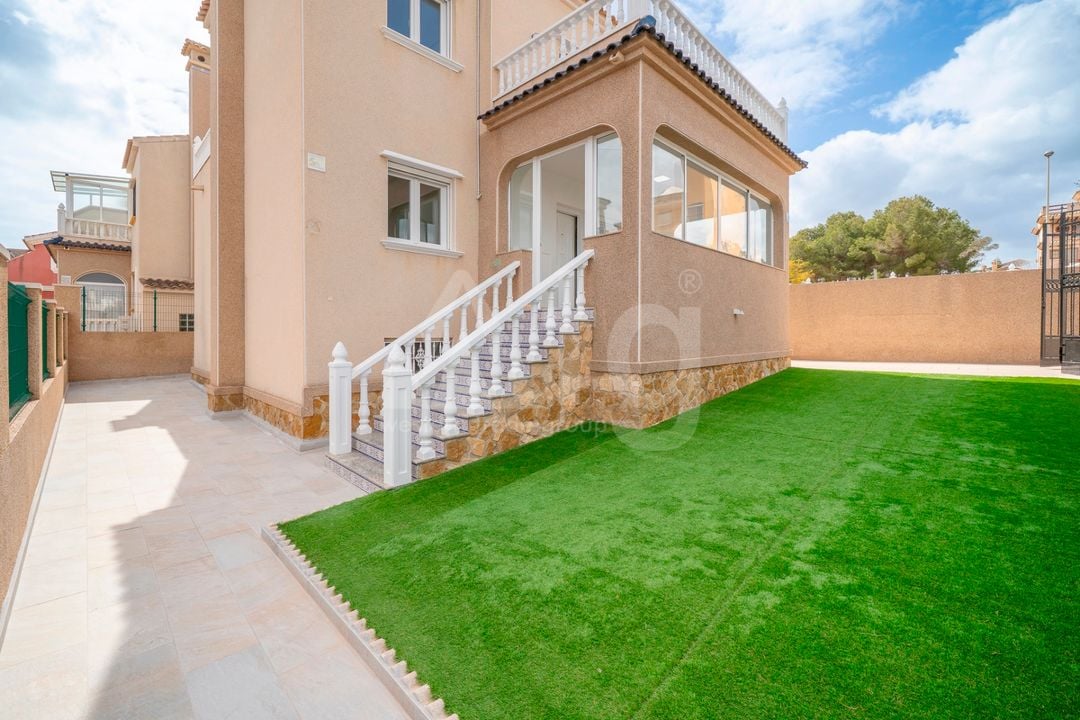4 bedroom Villa in Orihuela Costa - CBB153017 - Photo - 32