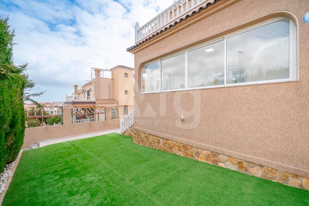 4 bedroom Villa in Orihuela Costa - CBB153017 - Photo - 33