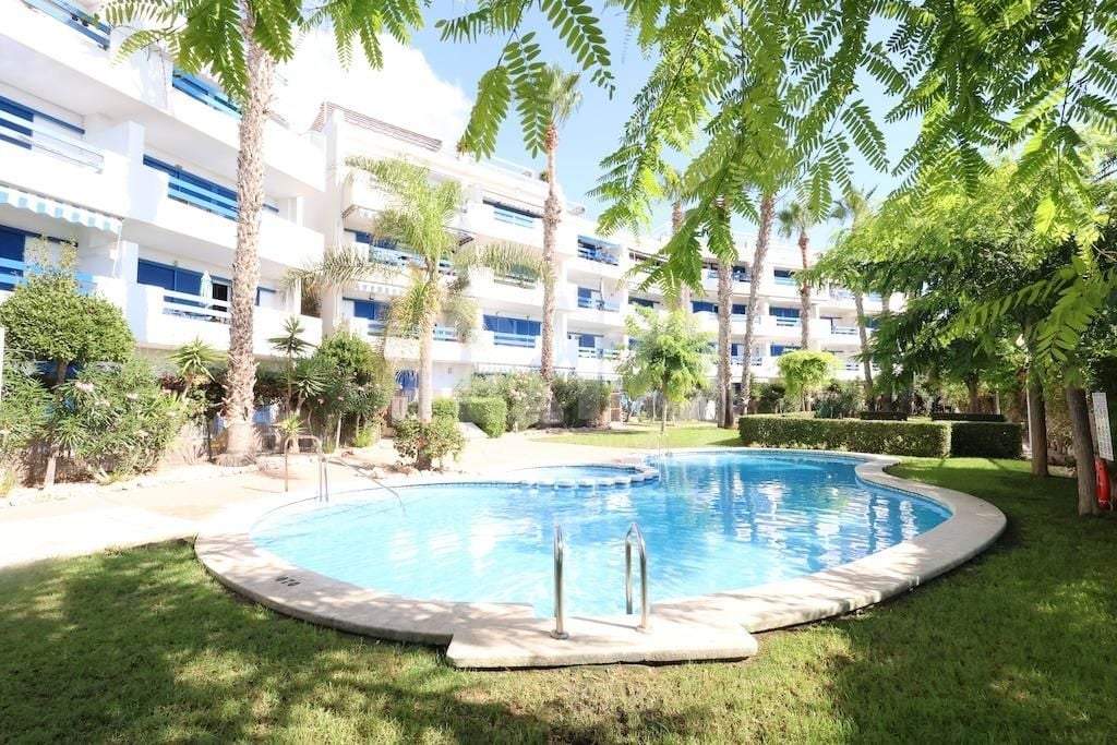 1 bedroom Apartment in Orihuela Costa - AG153058 - Photo - 2