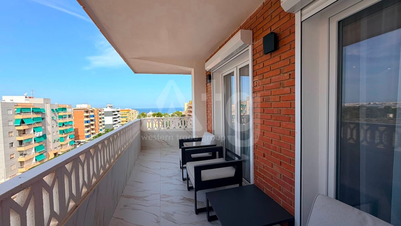 2 bedroom Apartment in Punta Prima - LR153123 - Photo - 16