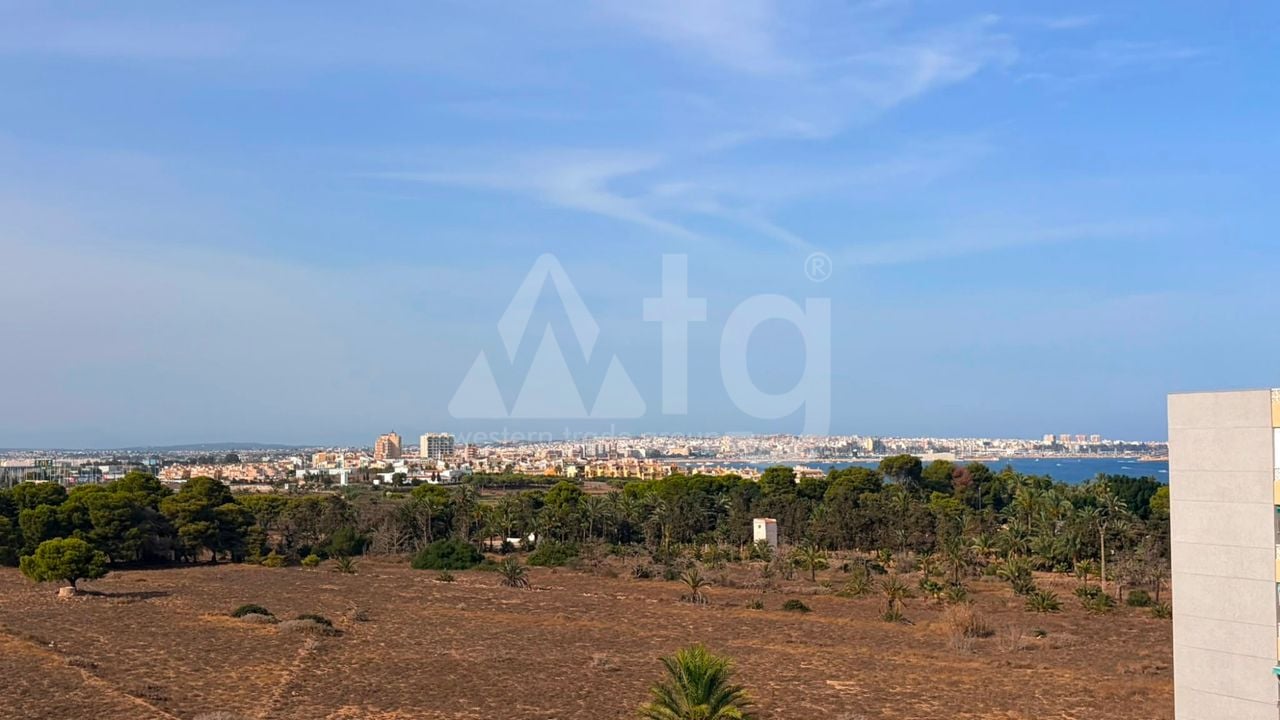 2 bedroom Apartment in Punta Prima - LR153123 - Photo - 19