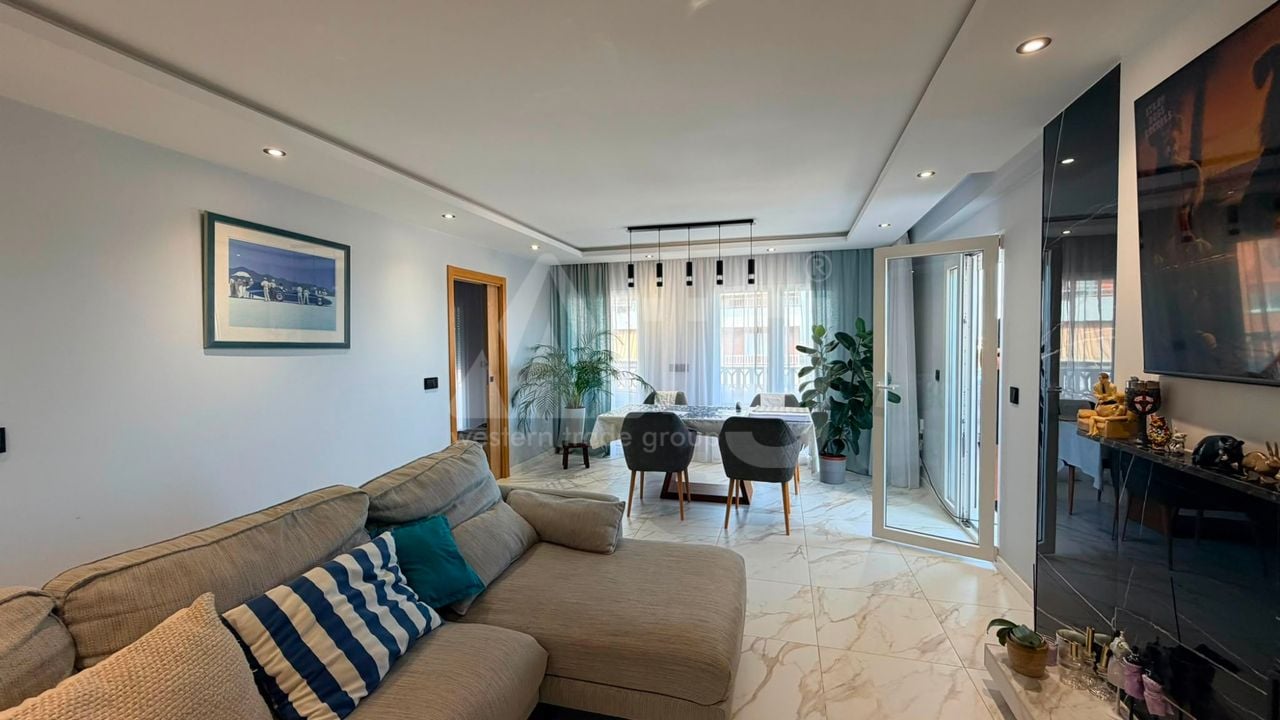 2 bedroom Apartment in Punta Prima - LR153123 - Photo - 5