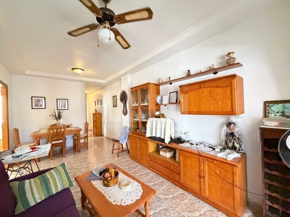 2 bedroom Apartment in Torrevieja - AG153215 - Photo - 4