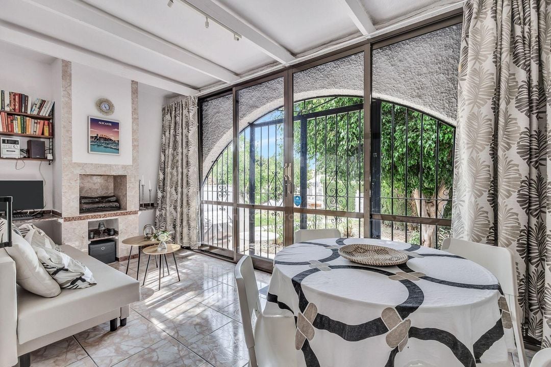 Villa de 2 chambres à Playa Flamenca - AG153217 - Photo - 2