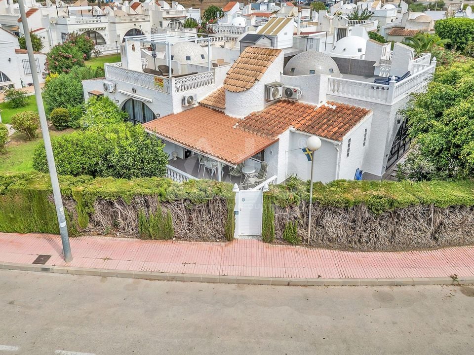 Villa de 2 chambres à Playa Flamenca - AG153217 - Photo - 32