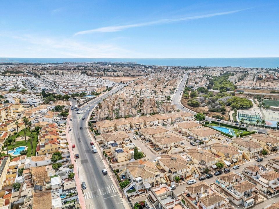 Villa de 2 chambres à Playa Flamenca - AG153217 - Photo - 33