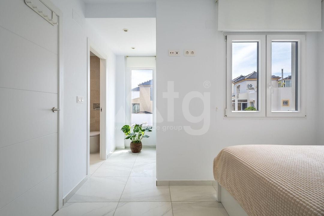 3 bedroom Villa in Torrevieja - AG153223 - Photo - 16