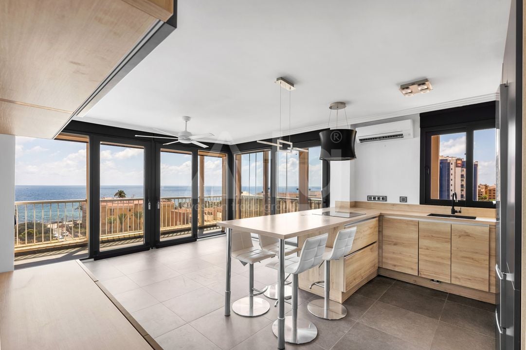 1 bedroom Penthouse in Torrevieja - B153251 - Photo - 2